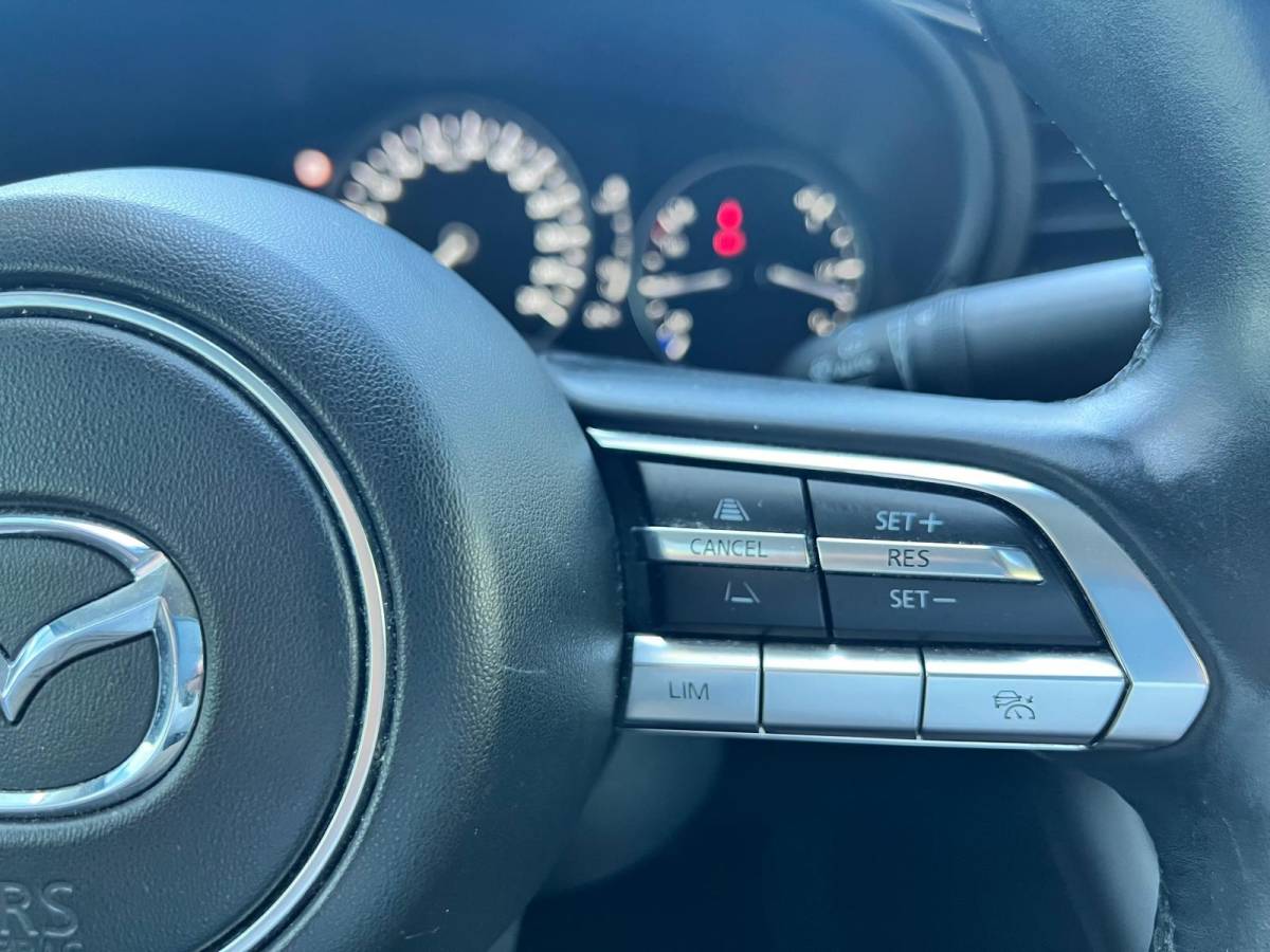 Mazda 3 Mazda 3 2.0 e-SkyActiv-G M Hybrid 122 Luxury |18″LM VELGEN | A.CAMERA | LEDER | Bose AUDIO | HEAD-UP DISPLAY | ADAPTIVE CRUISE | APPLE CARPLAY/ANDROID AUTO | NED.AUTO |