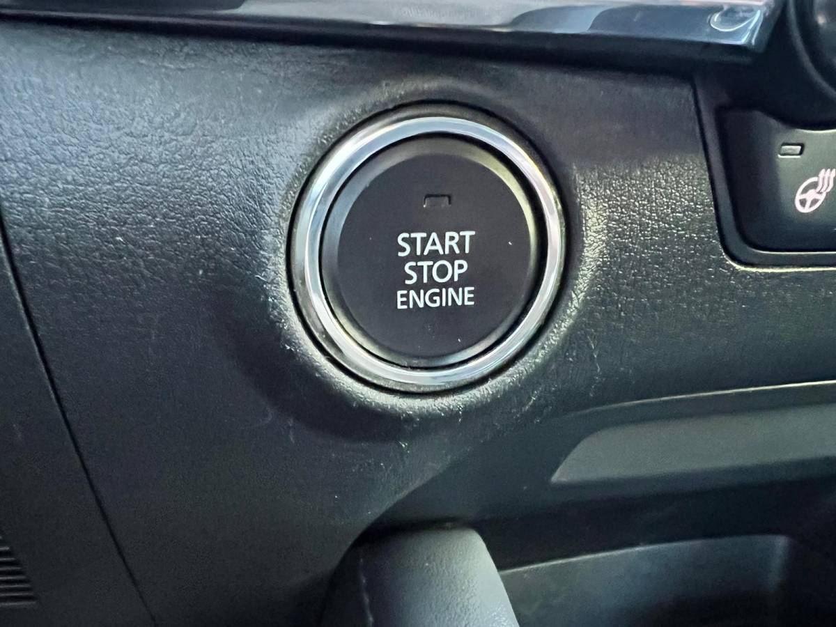 Mazda 3 Mazda 3 2.0 e-SkyActiv-G M Hybrid 122 Luxury |18″LM VELGEN | A.CAMERA | LEDER | Bose AUDIO | HEAD-UP DISPLAY | ADAPTIVE CRUISE | APPLE CARPLAY/ANDROID AUTO | NED.AUTO |