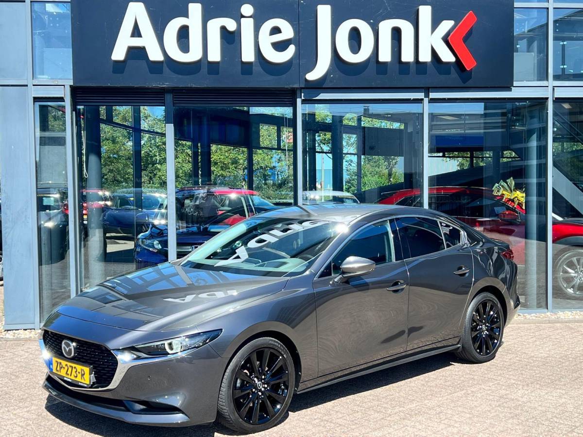 Mazda 3 Mazda 3 2.0 e-SkyActiv-G M Hybrid 122 Luxury |18″LM VELGEN | A.CAMERA | LEDER | Bose AUDIO | HEAD-UP DISPLAY | ADAPTIVE CRUISE | APPLE CARPLAY/ANDROID AUTO | NED.AUTO |