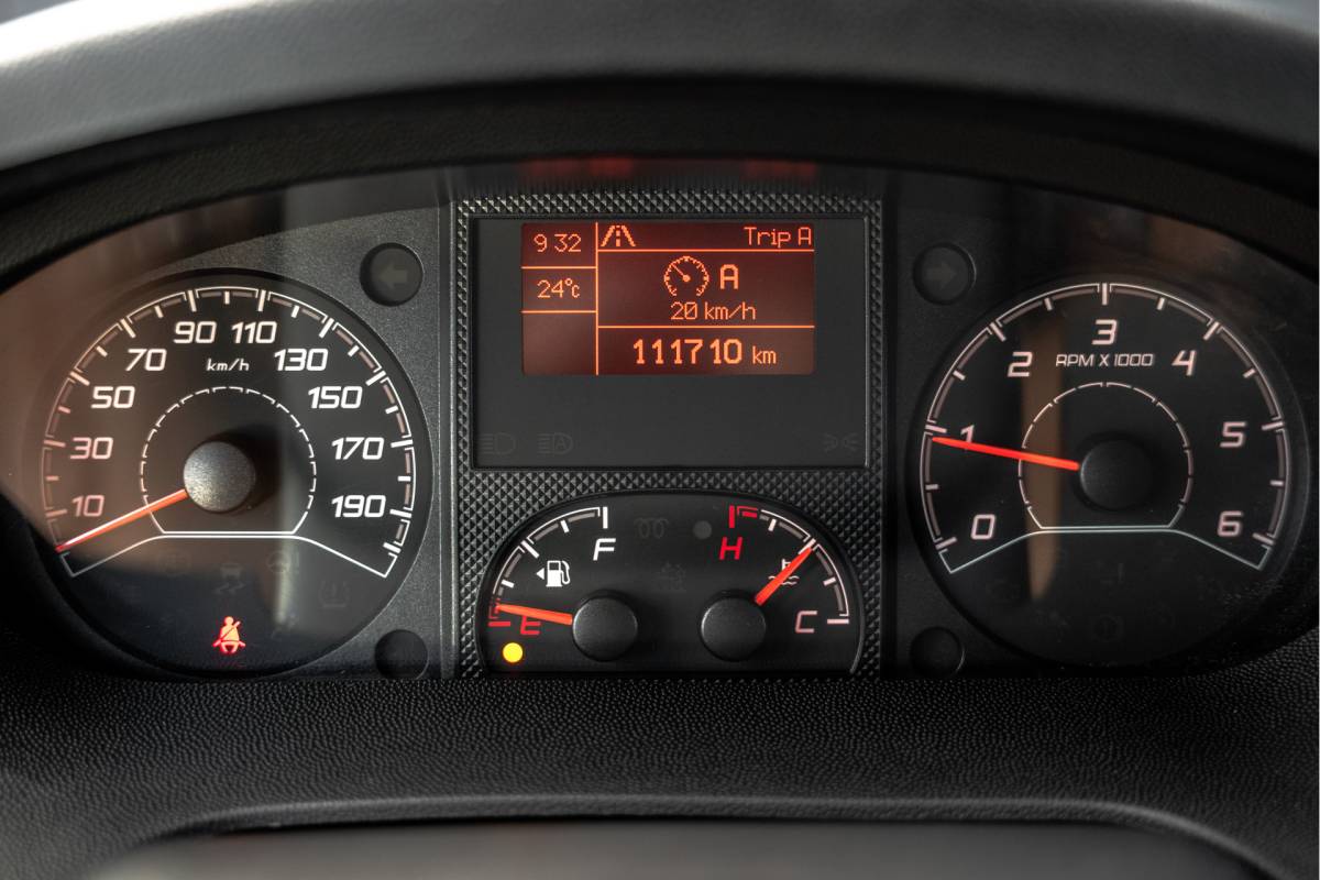 Peugeot Boxer Peugeot Boxer 2.2 BlueHDi 140 L2H2 | 140  PK | 3-Zits | Cruise | Camera | Navi | Airco