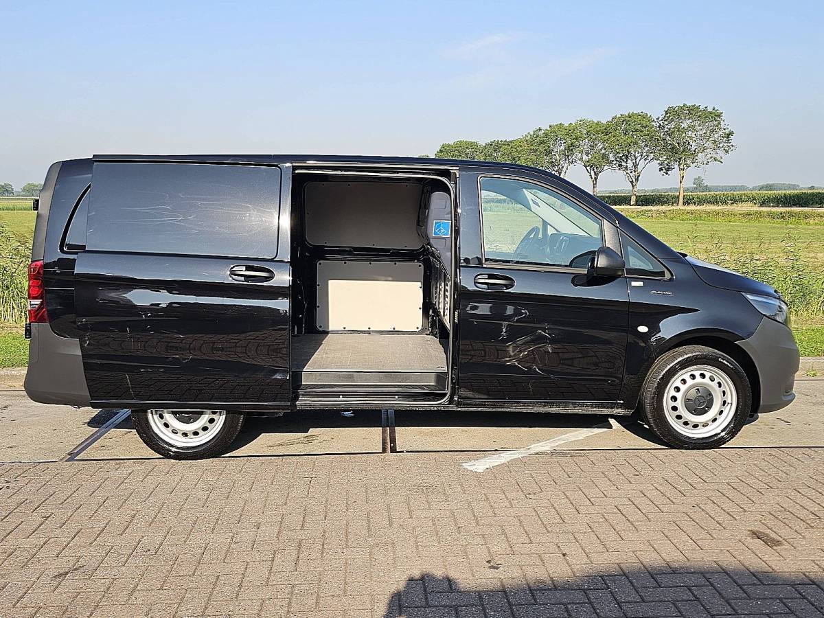 Mercedes-Benz eVito MERCEDES-BENZ EVITO l2 280km wltp 60kwh!