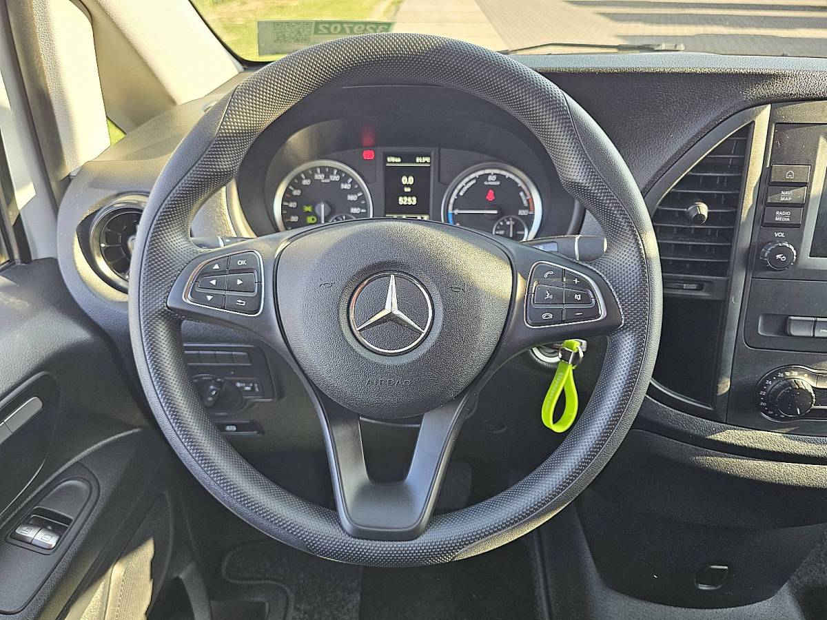 Mercedes-Benz eVito MERCEDES-BENZ EVITO l2 280km wltp 60kwh!