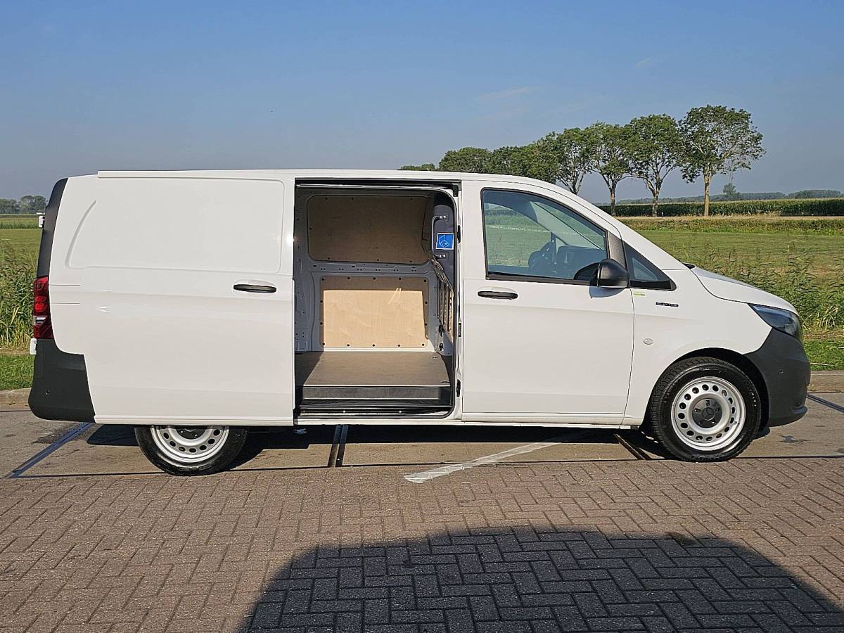 Mercedes-Benz eVito MERCEDES-BENZ EVITO l2 280km wltp 60kwh!