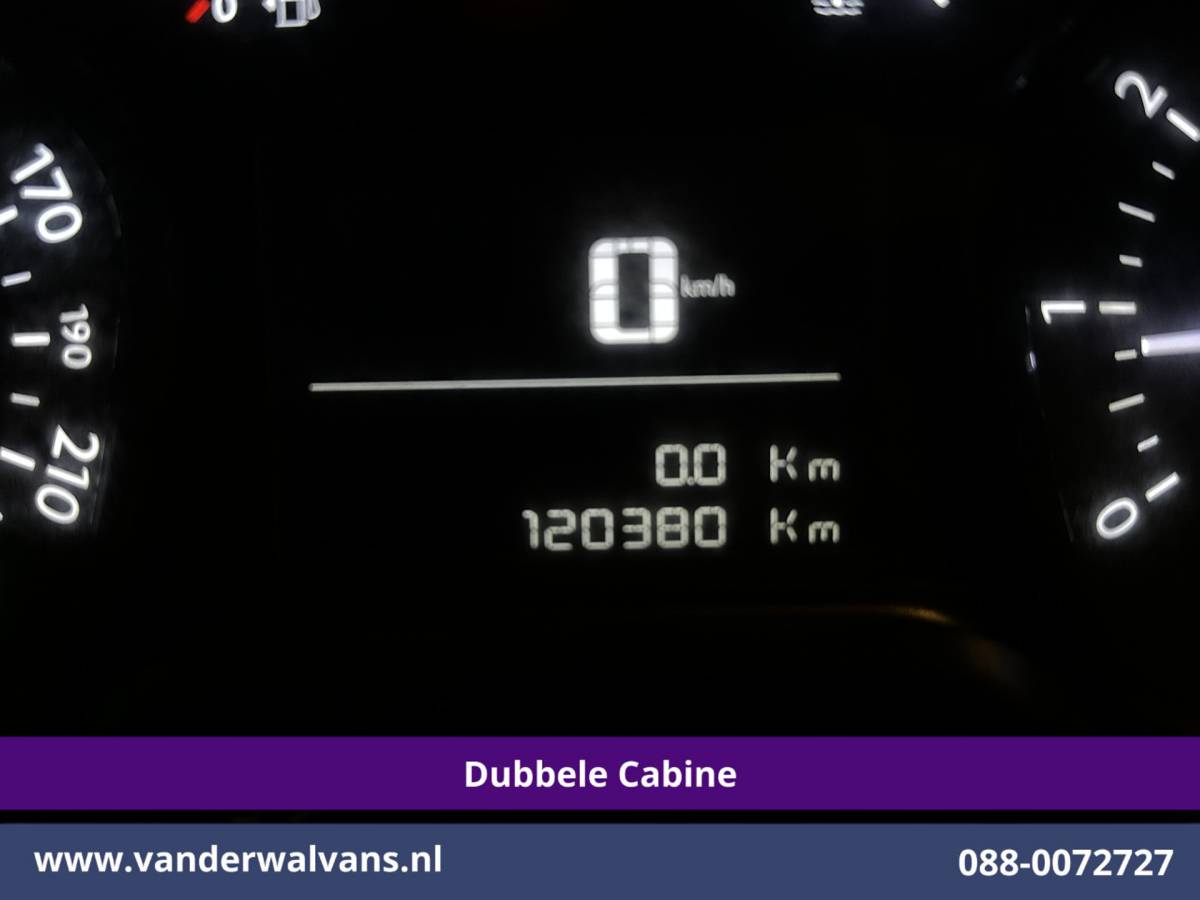 Peugeot Expert Peugeot Expert 2.0 BlueHDI 123pk L3H1 Dubbele Cabine Euro6 Airco | 5-Zits | Camera | Navigatie | Apple Carplay Android Auto, Cruisecontrol, 2500kg Trekhaak, Parkeersensoren