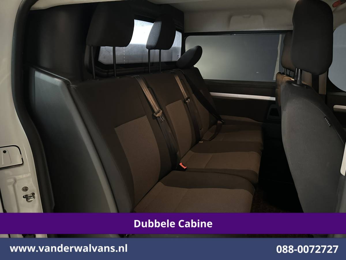 Peugeot Expert Peugeot Expert 2.0 BlueHDI 123pk L3H1 Dubbele Cabine Euro6 Airco | 5-Zits | Camera | Navigatie | Apple Carplay Android Auto, Cruisecontrol, 2500kg Trekhaak, Parkeersensoren