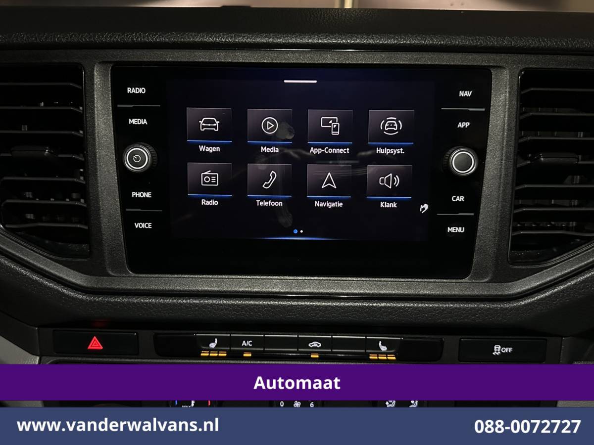 Volkswagen Crafter Volkswagen Crafter 2.0 TDI 141pk Automaat L3H2 L2H1 Euro6 Airco | Camera | Apple Carplay | 3000kg Trekhaak | Cruisecontrol Android Auto, Stoelverwarming, Parkeersensoren, Bijrijdersbank