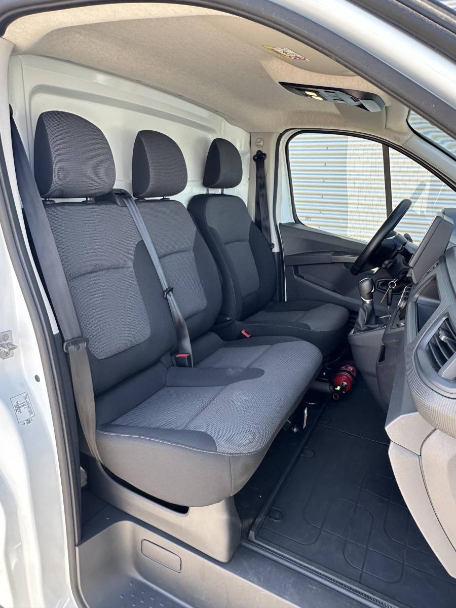 Renault Trafic Renault Trafic 2.0 Blue dCi 150PK T30 L2H1 Automaat Cruise