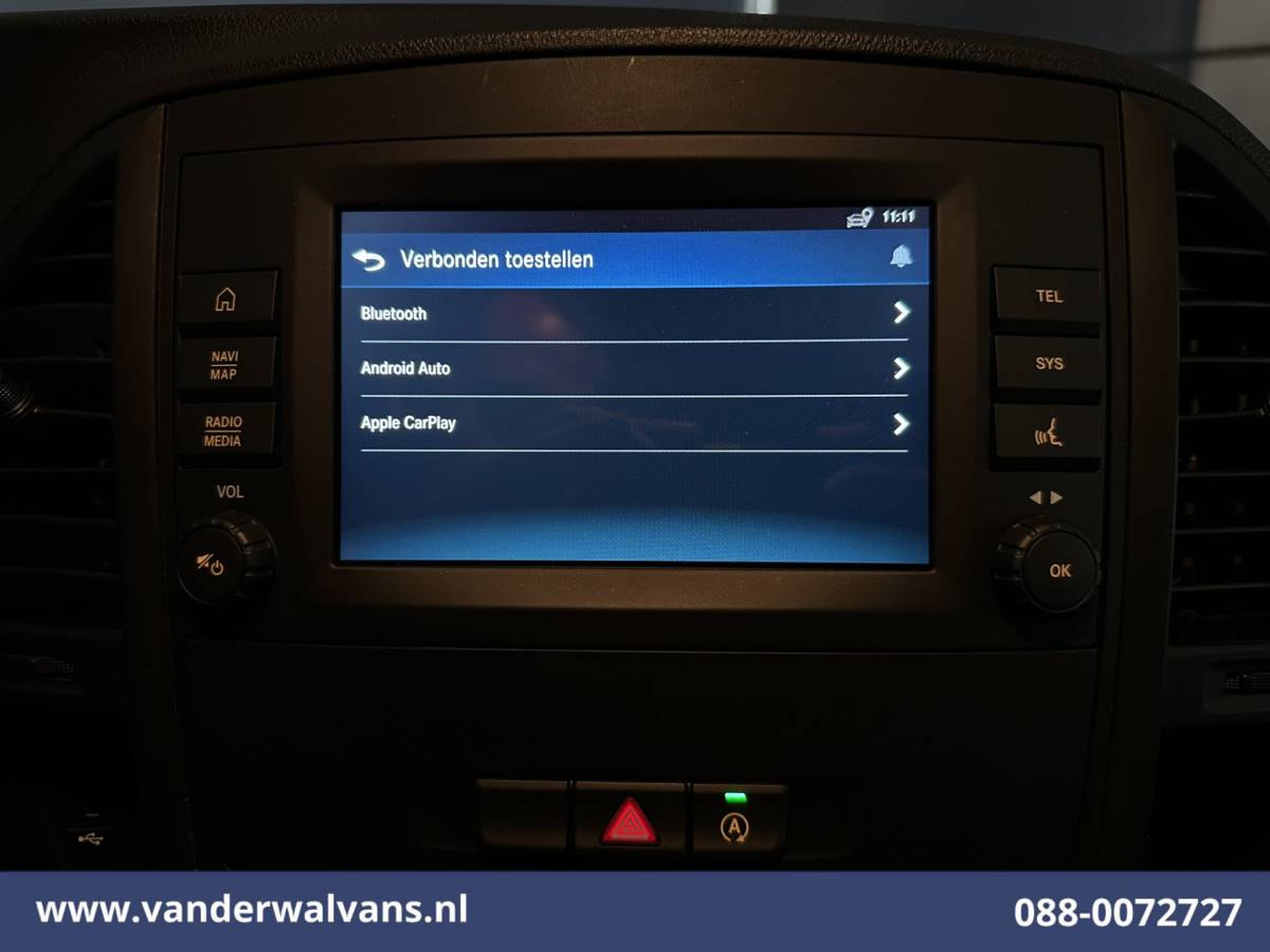 Mercedes-Benz Vito Mercedes-Benz Vito 110 CDI 102pk L2H1 Euro6 Airco | Imperiaal | Camera | Navigatie | Trekhaak | Apple Carplay | Cruisecontrol Android Auto, Parkeersensoren, Bijrijdersbank, Achterklep