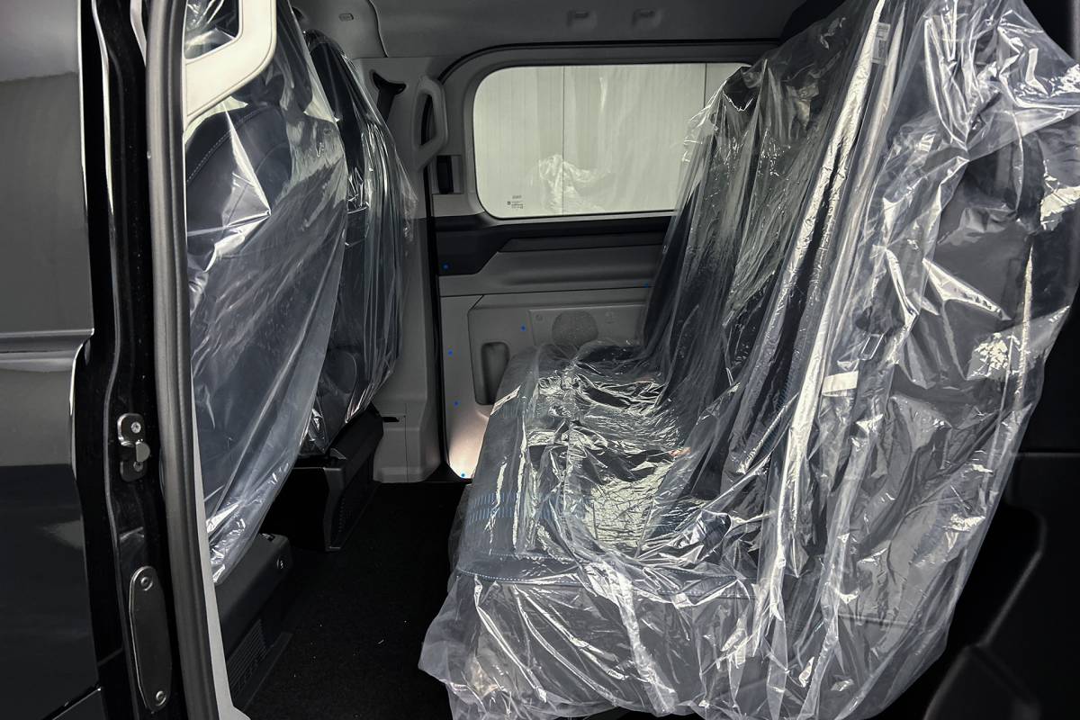 Ford  Ford E-Custom 340 L2 Sport | Dubbel cabine | 2x schuifdeur | adaptieve cruise control