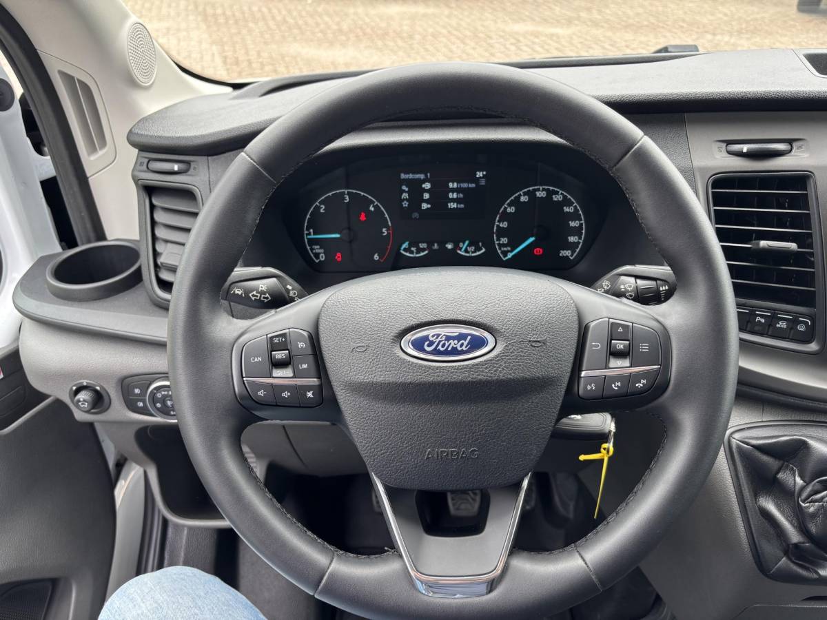 Ford Transit Ford Transit 350 2.0 TDCI L2H2 Trend | SCI 130pk | 3 zits | Voorruit verwarming | Cruise control | Parkeersensoren