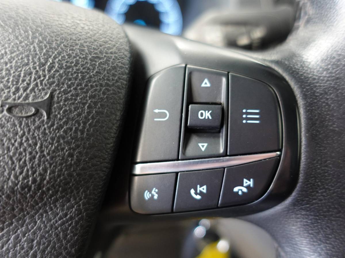 Ford Transit Ford Transit 350 2.0 TDCI L4H3 Trend RWD Airco Bluetooth Cruise Control Camera Trekhaak