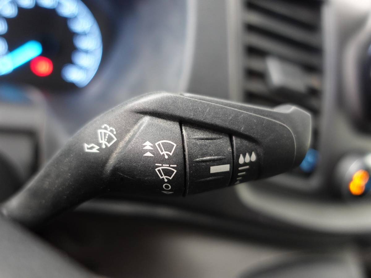 Ford Transit Ford Transit 350 2.0 TDCI L4H3 Trend RWD Airco Bluetooth Cruise Control Camera Trekhaak
