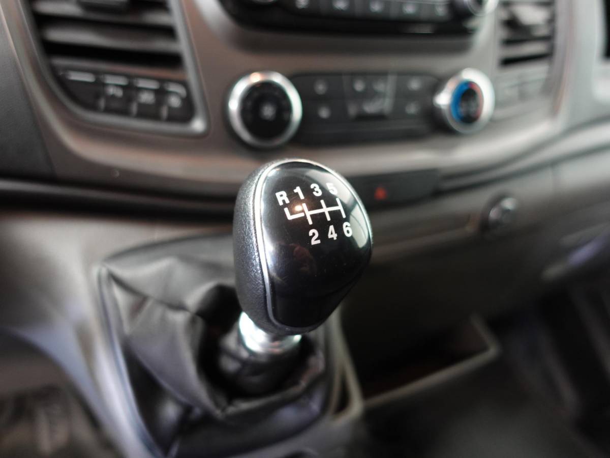 Ford Transit Ford Transit 350 2.0 TDCI L4H3 Trend RWD Airco Bluetooth Cruise Control Camera Trekhaak