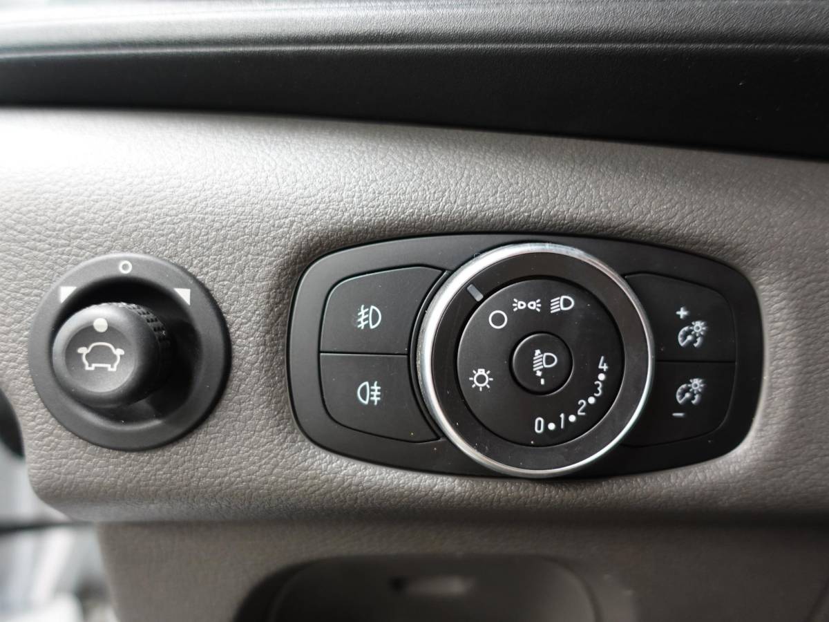 Ford Transit Ford Transit 350 2.0 TDCI L4H3 Trend RWD Airco Bluetooth Cruise Control Camera Trekhaak