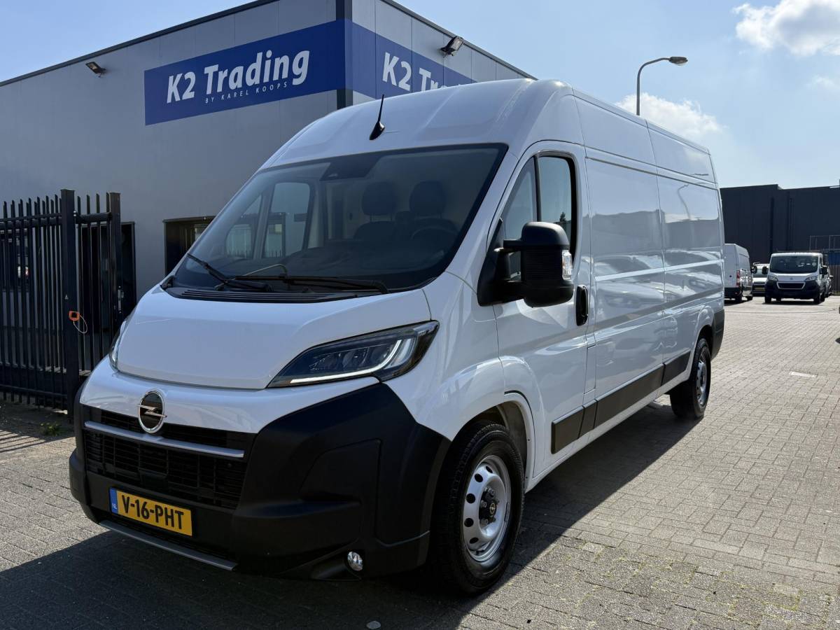 Opel Movano