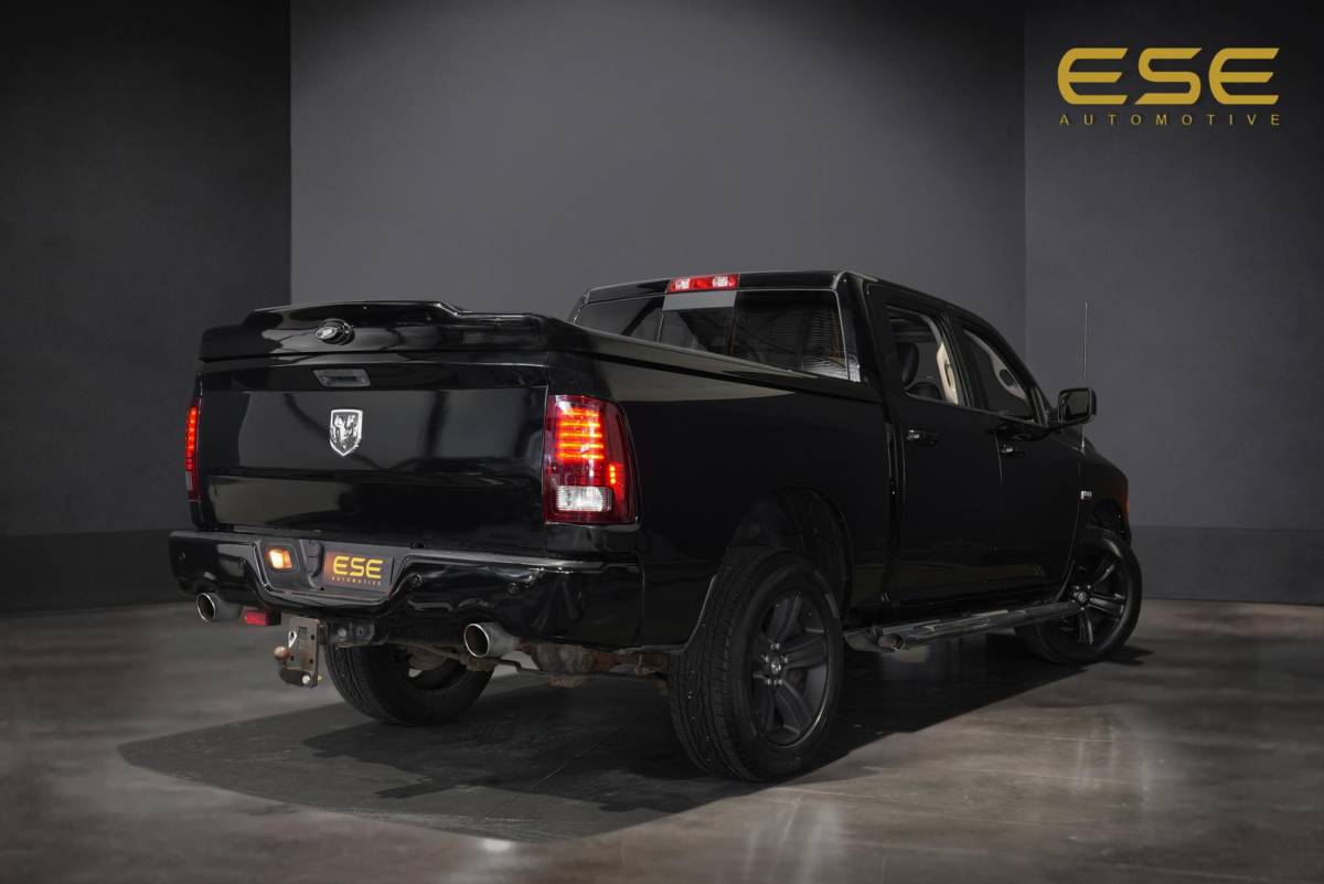 Dodge Ram 1500 Dodge Ram 1500 5.7 V8 4×4 Crew Cab 5’7