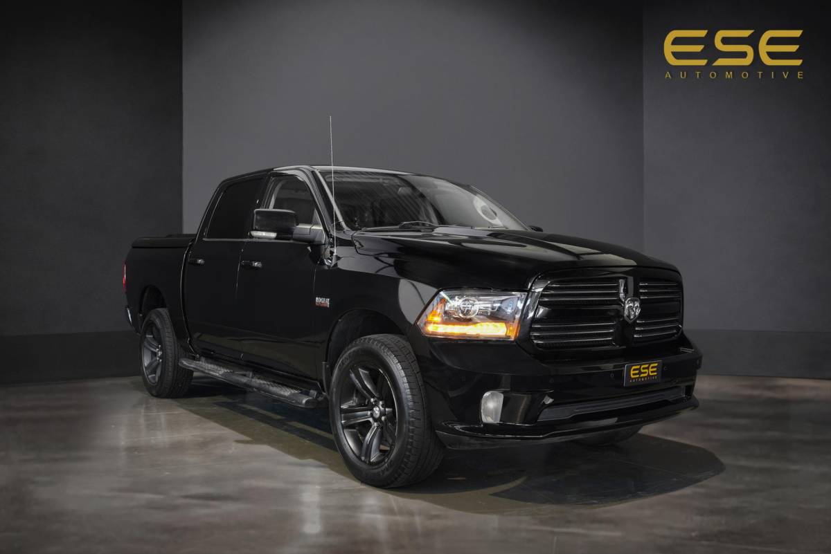 Dodge Ram 1500 Dodge Ram 1500 5.7 V8 4×4 Crew Cab 5’7