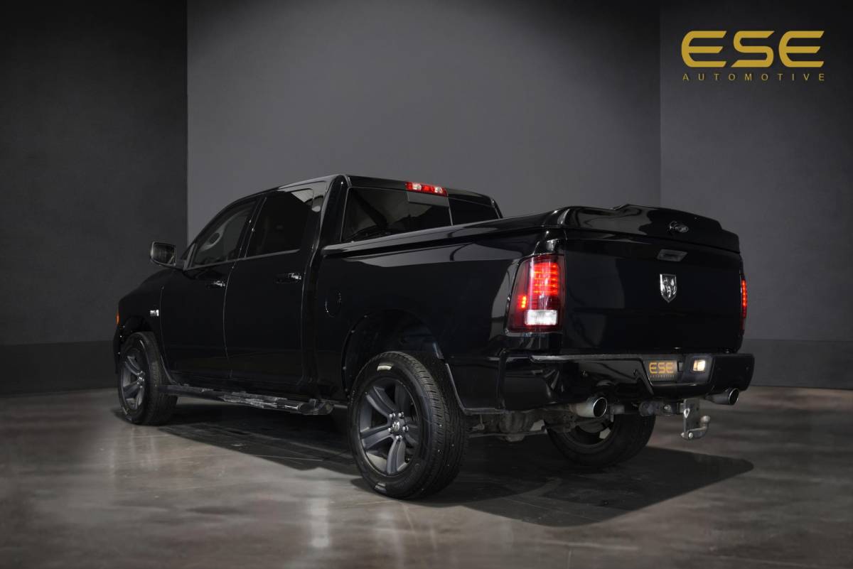 Dodge Ram 1500 Dodge Ram 1500 5.7 V8 4×4 Crew Cab 5’7