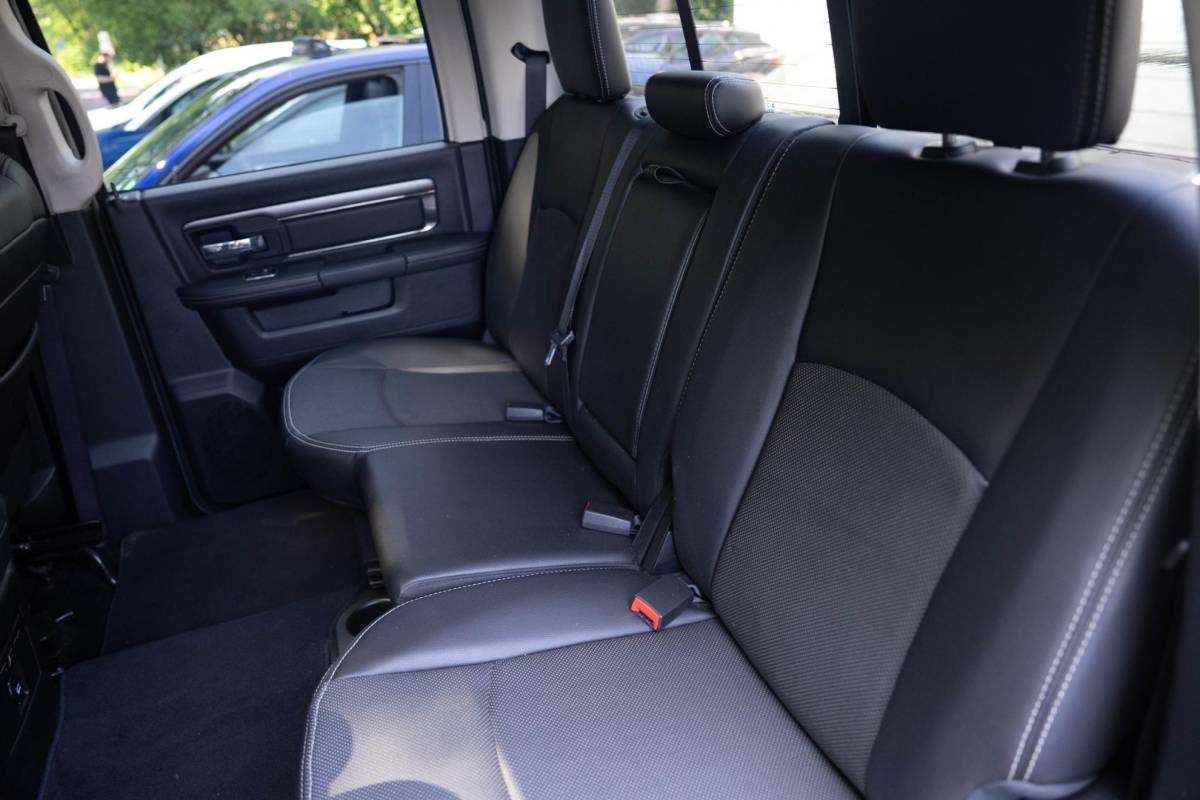 Dodge Ram 1500 Dodge Ram 1500 5.7 V8 4×4 Crew Cab 5’7