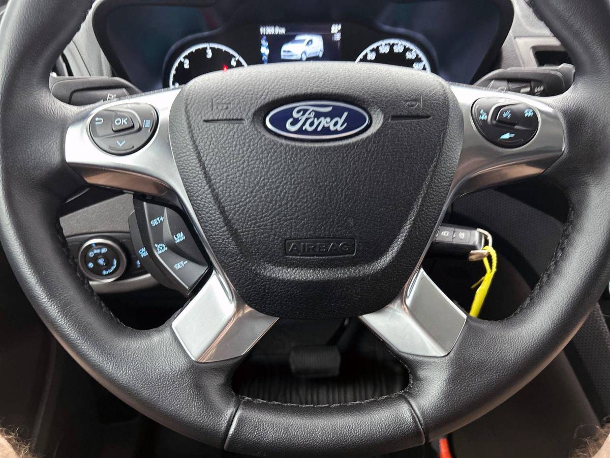 Ford Transit Connect Ford Transit Connect 1.5 EcoBlue L2 Trend Automaat Navigatie Airco Parkeersensoren Cruise Control 3Zits Camera DAB+