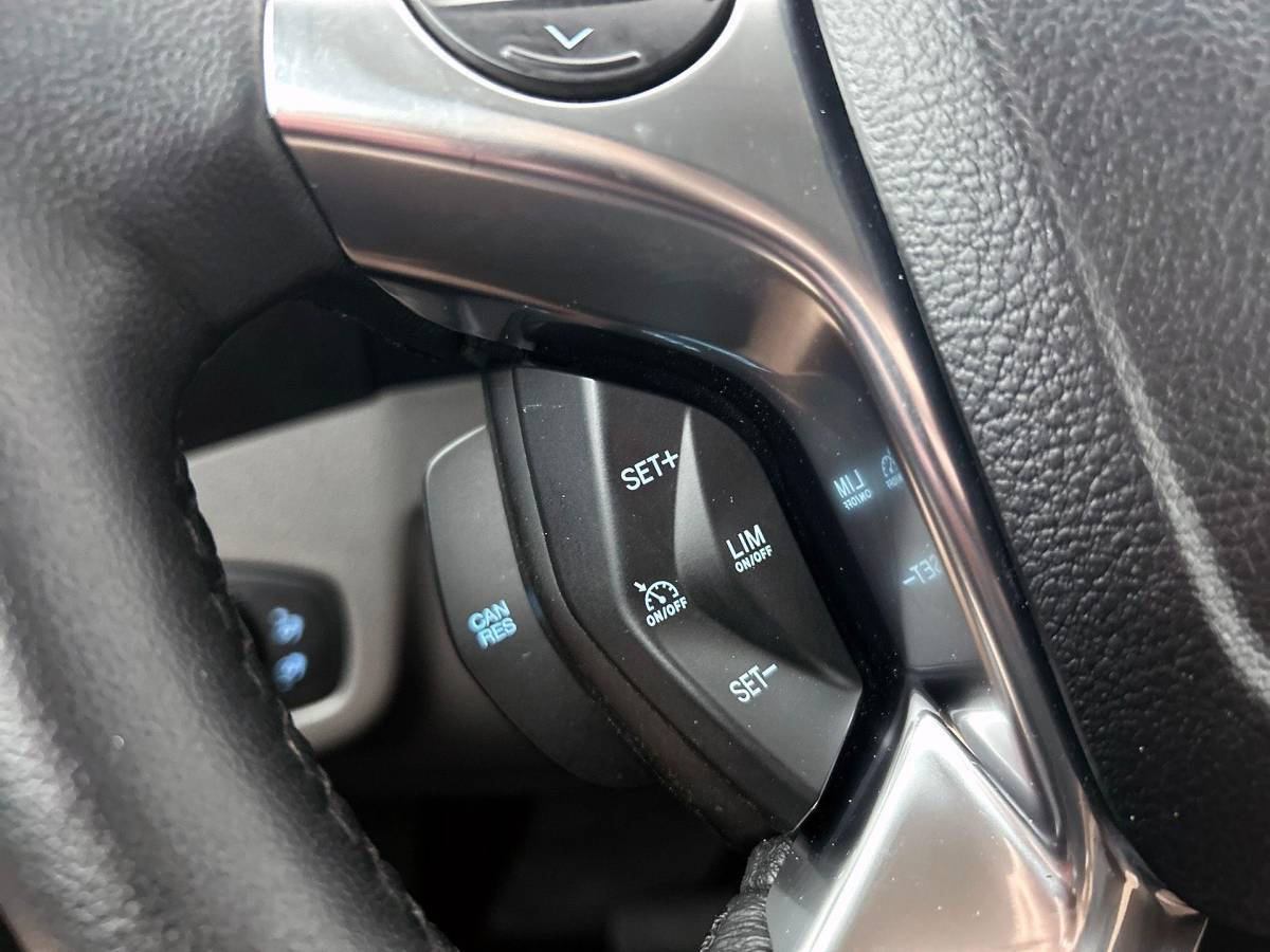 Ford Transit Connect Ford Transit Connect 1.5 EcoBlue L2 Trend Automaat Navigatie Airco Parkeersensoren Cruise Control 3Zits Camera DAB+