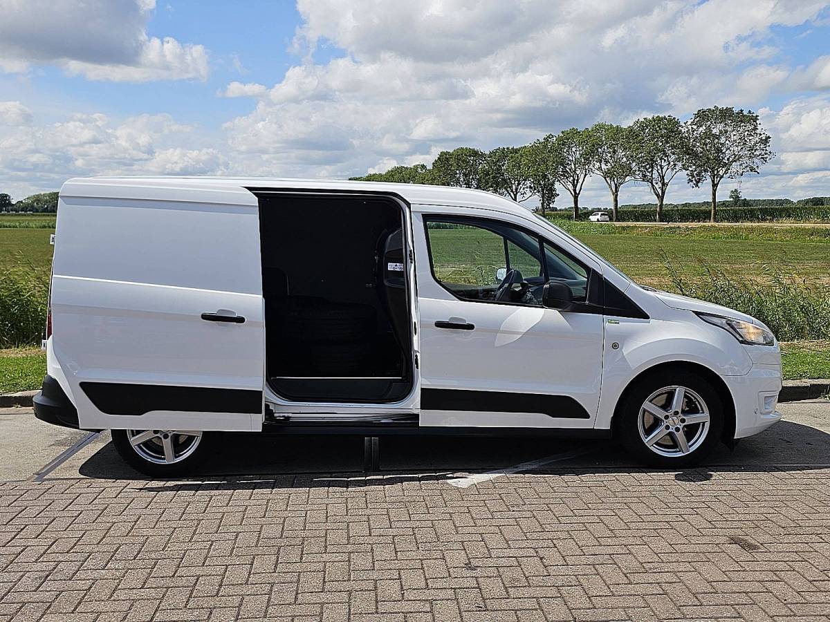 Ford Transit Connect FORD TRANSIT CONNECT 1.5 l2 lang airco 3 zits