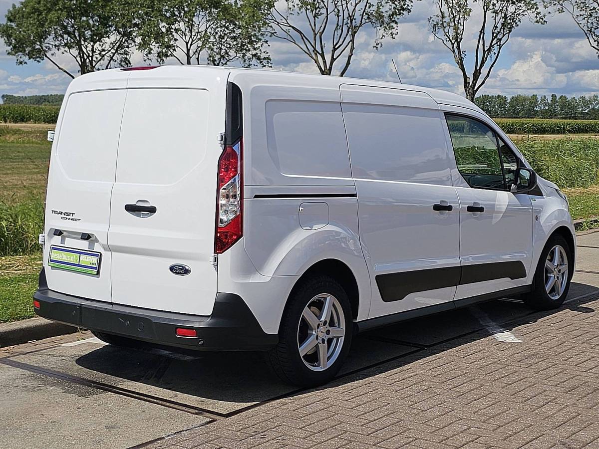 Ford Transit Connect FORD TRANSIT CONNECT 1.5 l2 lang airco 3 zits