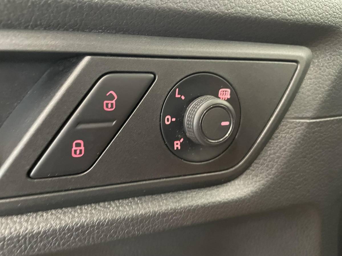 Volkswagen Caddy Volkswagen Caddy 1.4 TGI L2H1 EcoFuel Maxi Comfortline Airco Cruise PDC Verwarmbare voorruit Comfortstoelen Alarm Bluetooth Schuifdeur