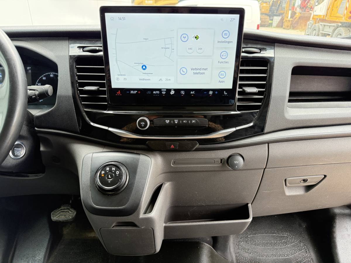 Ford E-Transit Ford E-Transit 68kWh L4H3 316km WLTP BEV Snelladen Carplay Climate control 360° camera Parkeersensoren v+a Stoelverwarming
