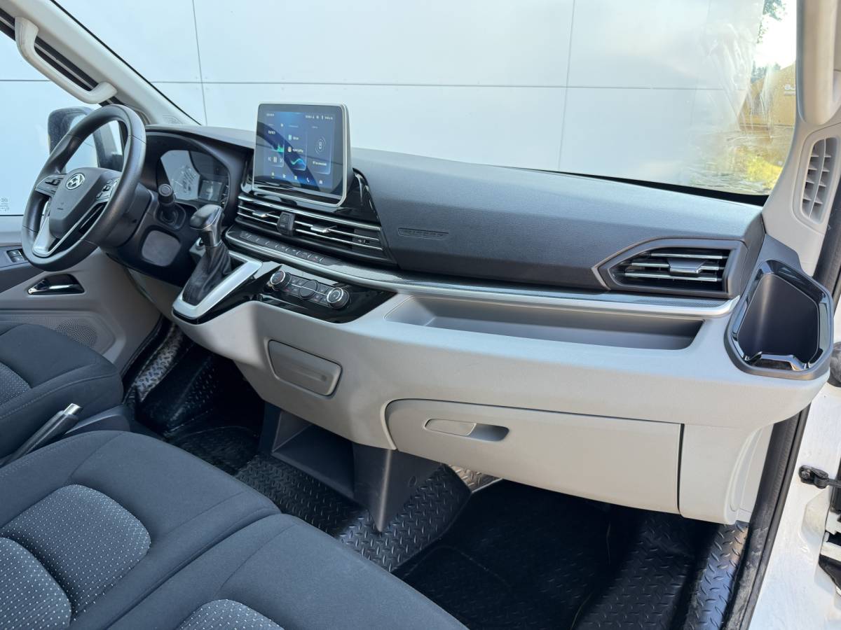 Maxus eDeliver9 Maxus eDeliver 9 72 kWh 204PK L2H2 280km WLTP Snelladen LED Carplay Cruise control Camera Airco Parkeersensoren v+a