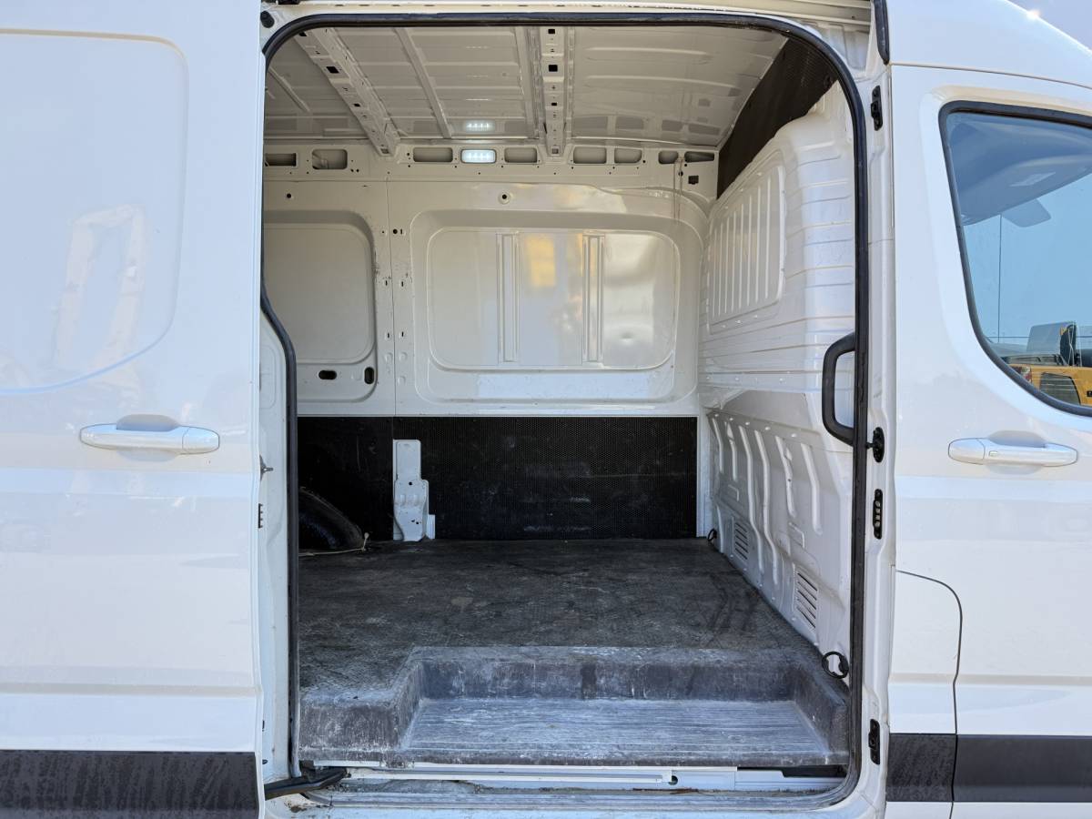 Maxus eDeliver9 Maxus eDeliver 9 72 kWh 204PK L2H2 280km WLTP Snelladen LED Carplay Cruise control Camera Airco Parkeersensoren v+a