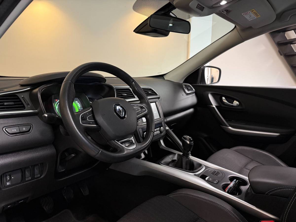 Renault Kadjar Renault Kadjar 1.2 TCe Intens *Top onderhouden!* Stoelverw.|Camera|Navi|Cruise|Climate|All-seasons|NAP