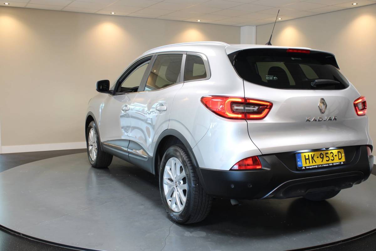 Renault Kadjar Renault Kadjar 1.2 TCe Intens *Top onderhouden!* Stoelverw.|Camera|Navi|Cruise|Climate|All-seasons|NAP