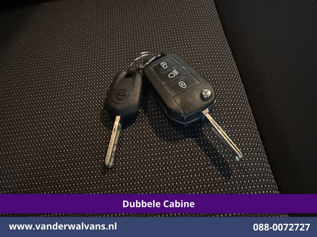 Opel Vivaro Opel Vivaro 2.0 CDTI 123pk Automaat L3H1 Dubbele Cabine Euro6 Airco | 5-Zits | Camera | Navigatie | Apple Carplay Cruisecontrol, Parkeersensoren
