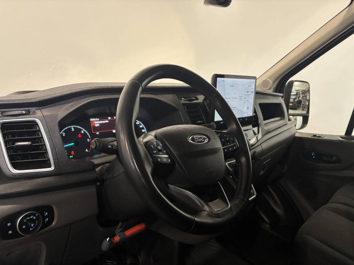 Ford Transit Ford Transit 330 2.0 TDCI L3H2 Trend Automaat Airco Navigatie Bluetooth Camera V+A DAB+ Cruise Control