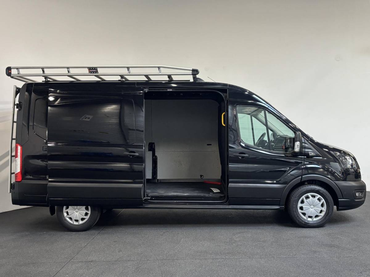 Ford Transit Ford Transit 330 2.0 TDCI L3H2 Trend Automaat Airco Navigatie Bluetooth Camera V+A DAB+ Cruise Control