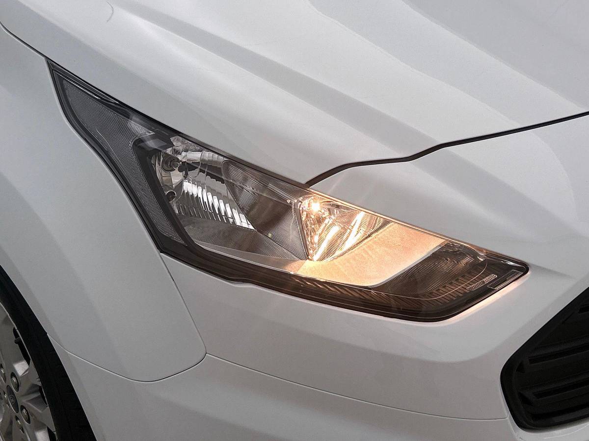 Ford Transit Connect Ford Transit Connect 1.5 EcoBlue L2 Trend Navigatie Airco Parkeersensoren Cruise Control 3Zits Camera DAB+