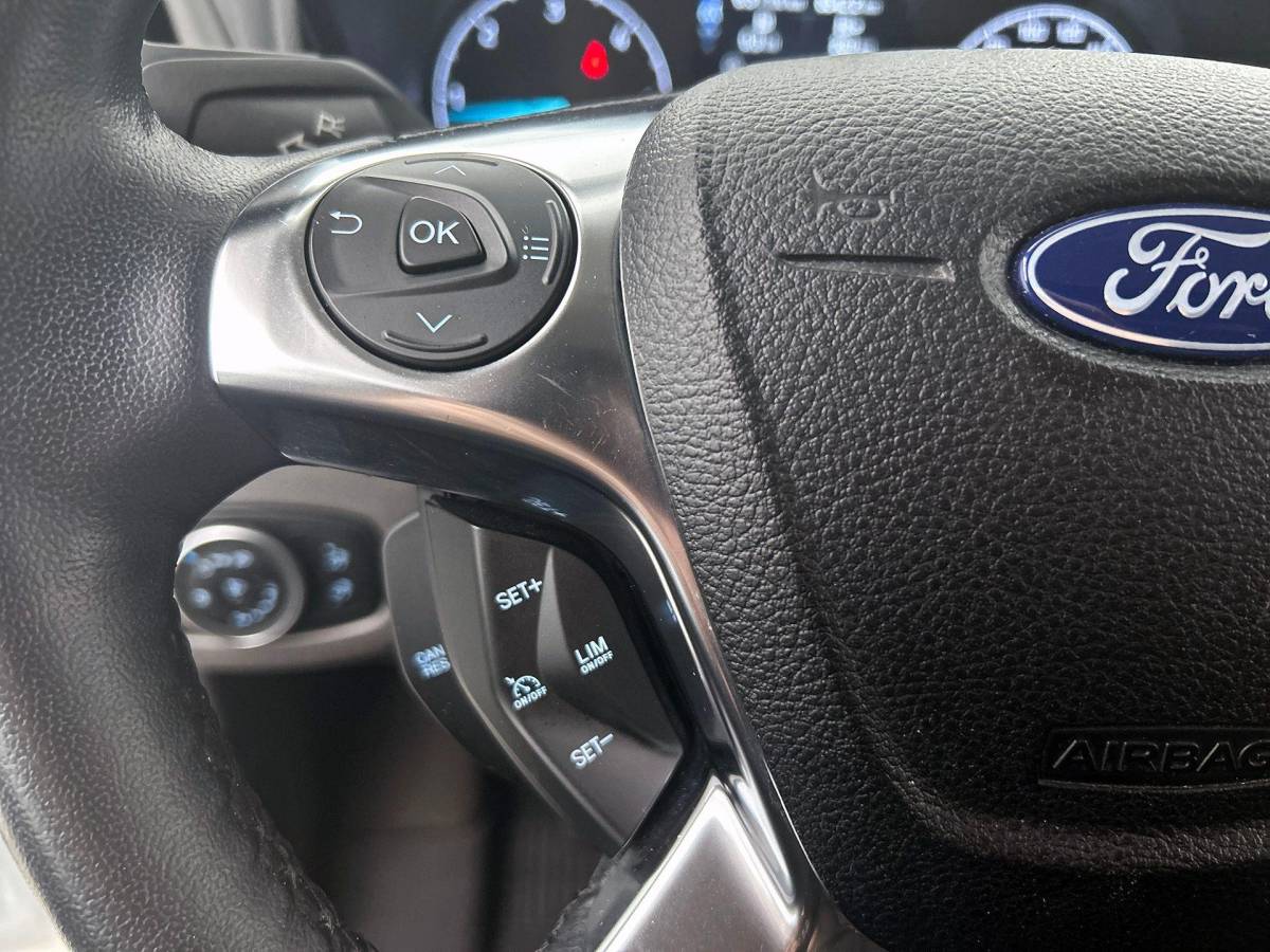 Ford Transit Connect Ford Transit Connect 1.5 EcoBlue L2 Trend Navigatie Airco Parkeersensoren Cruise Control 3Zits Camera DAB+