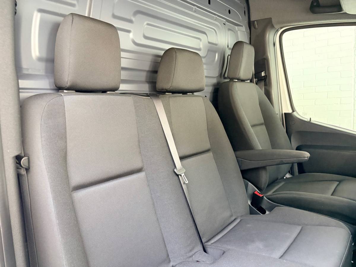 Mercedes-Benz Sprinter Mercedes-Benz Sprinter Servicewagen Automaat 311 2.2 CDI euro6 L2H2 3Persoons, Inrichting, Omvormer V230, Oprijplaat RIJKLAARPRIJS