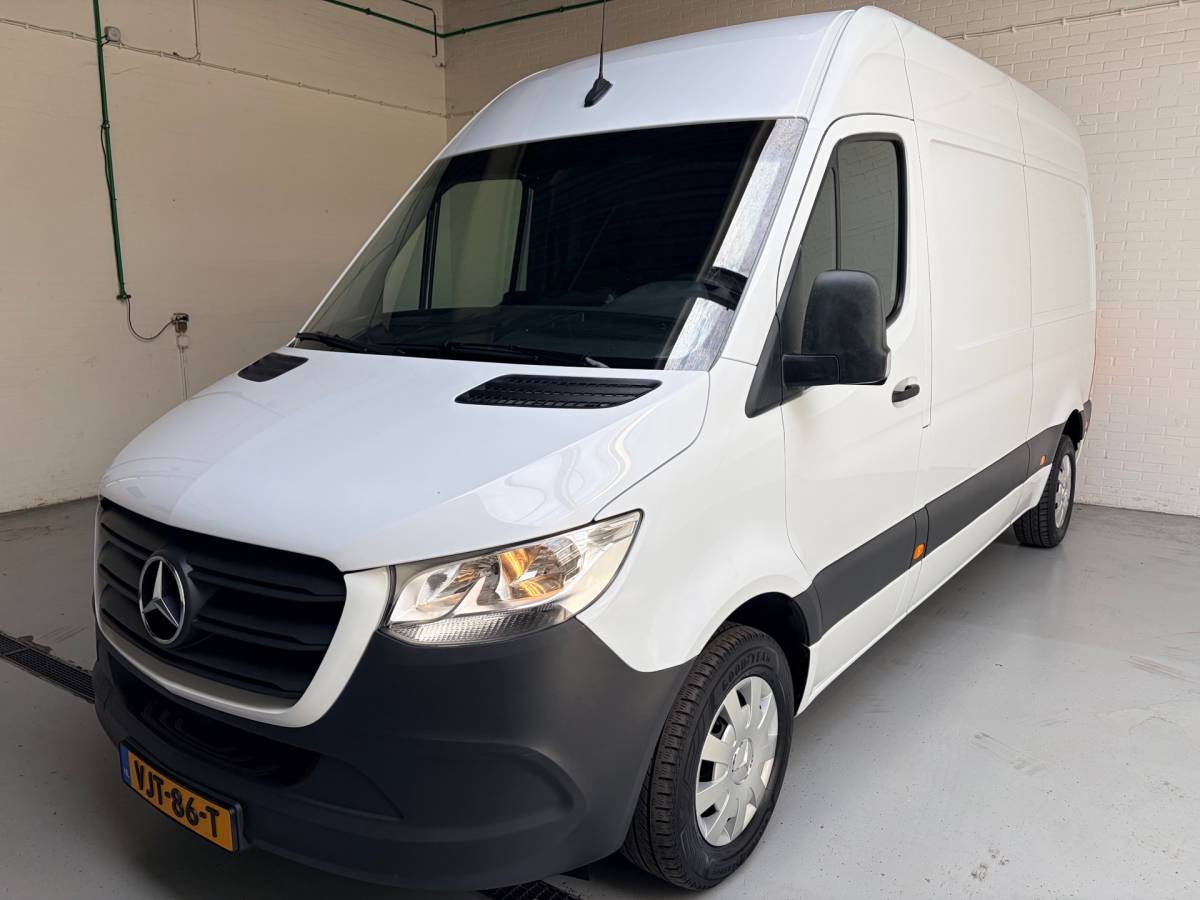 Mercedes-Benz Sprinter Mercedes-Benz Sprinter Servicewagen Automaat 311 2.2 CDI euro6 L2H2 3Persoons, Inrichting, Omvormer V230, Oprijplaat RIJKLAARPRIJS