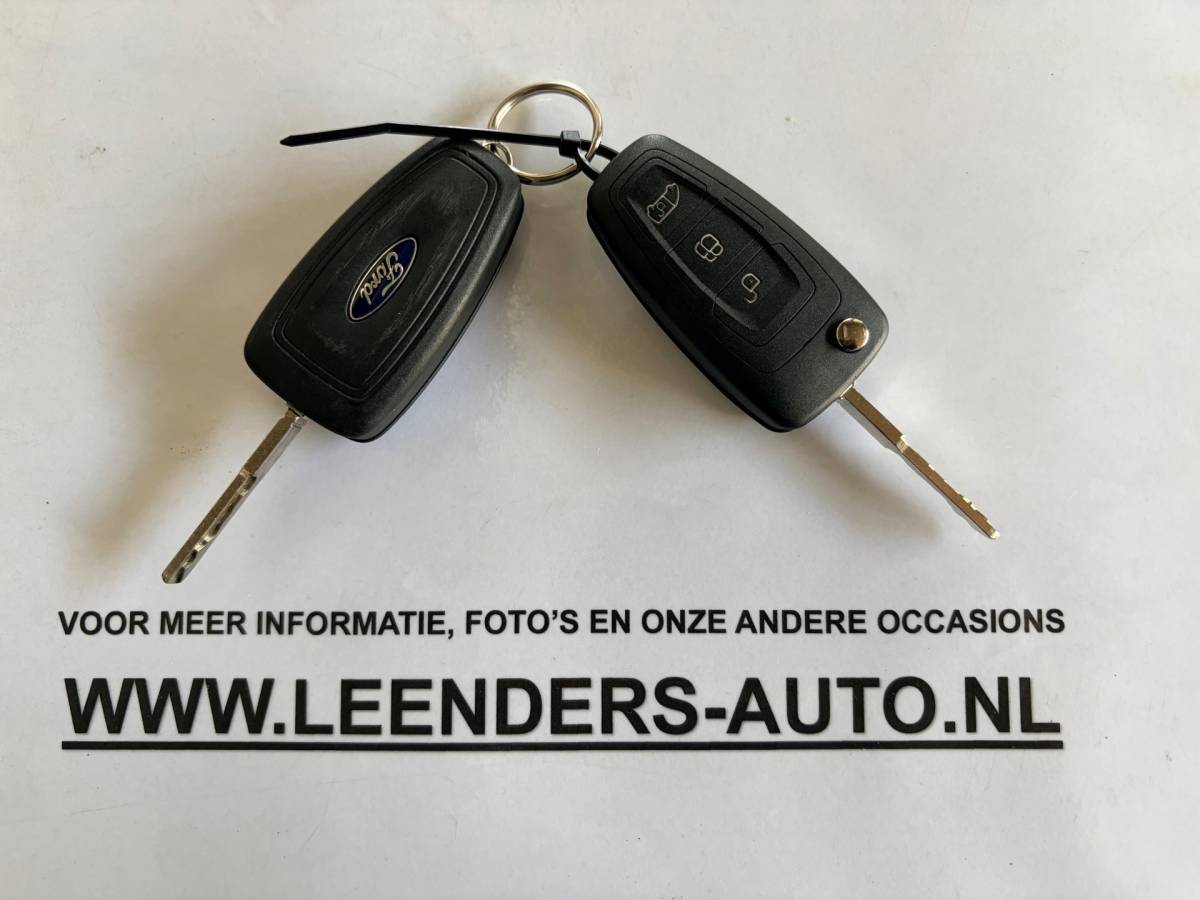 Ford Transit Ford Transit KOELWAGEN BAKWAGEN LAADKLEP AUTOMAAT 350 2.0 TDCI 130pk Trend ORIGINEEL NEDERLANDSE BUS! 1STE EIGENAAR! RIJKLAARPRIJS