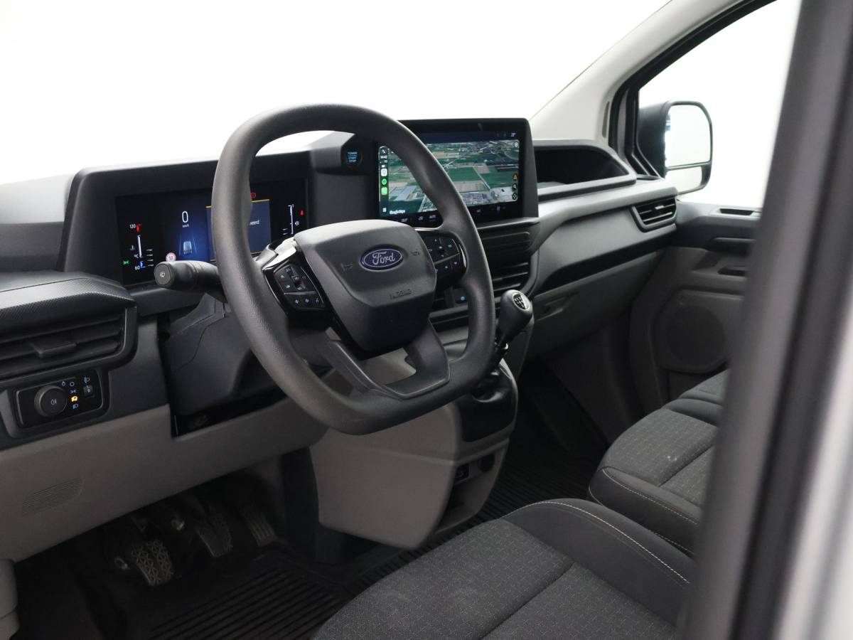Ford Transit Custom Ford Transit Custom 300 2.0 TDCI L2H1 6-PERS DUBBEL CAB. + TREKHAAK | CARPLAY | CAMERA