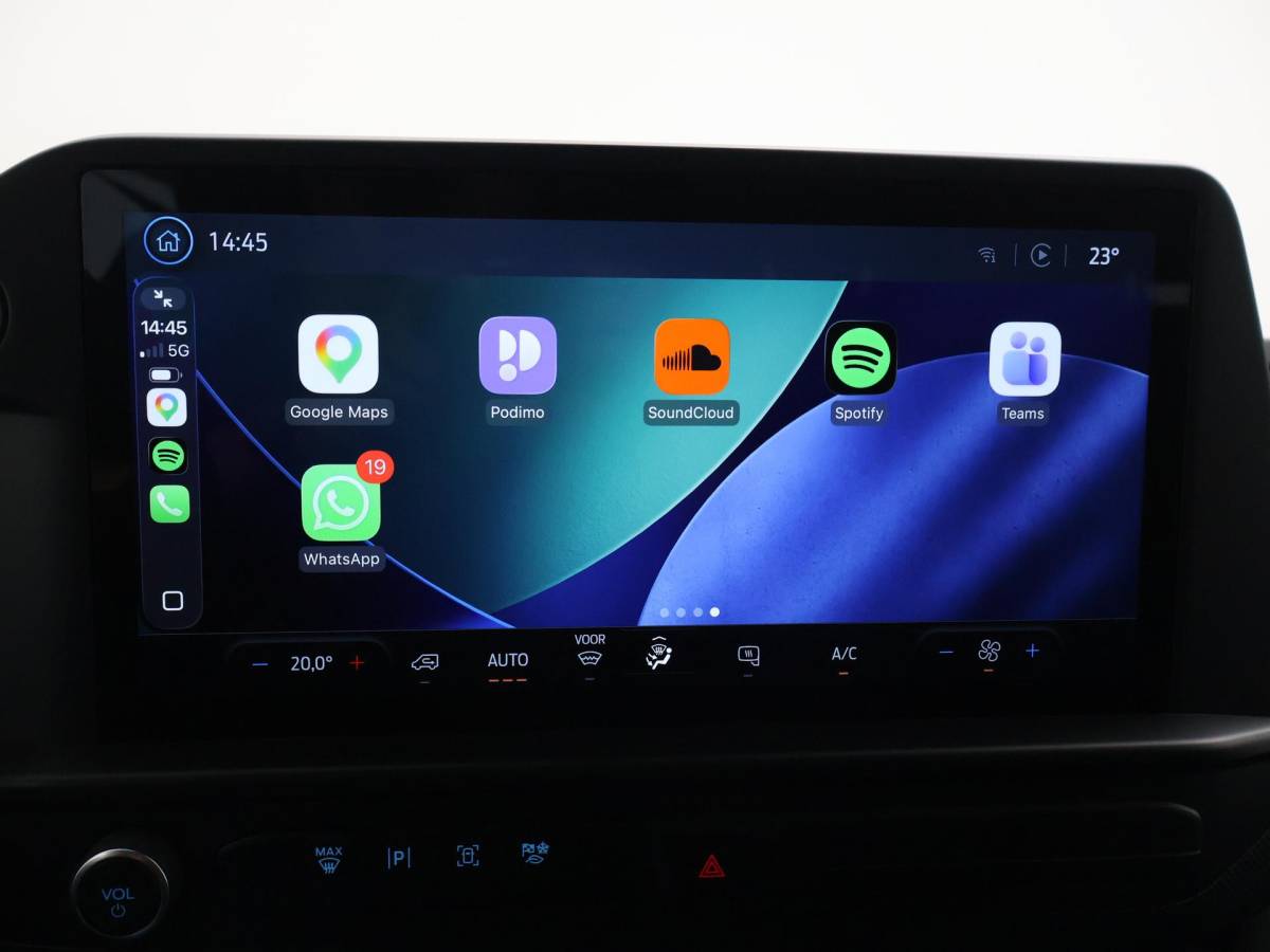 Ford Transit Custom Ford Transit Custom 300 2.0 TDCI L2H1 6-PERS DUBBEL CAB. + TREKHAAK | CARPLAY | CAMERA