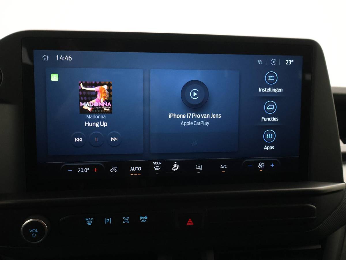 Ford Transit Custom Ford Transit Custom 300 2.0 TDCI L2H1 6-PERS DUBBEL CAB. + TREKHAAK | CARPLAY | CAMERA