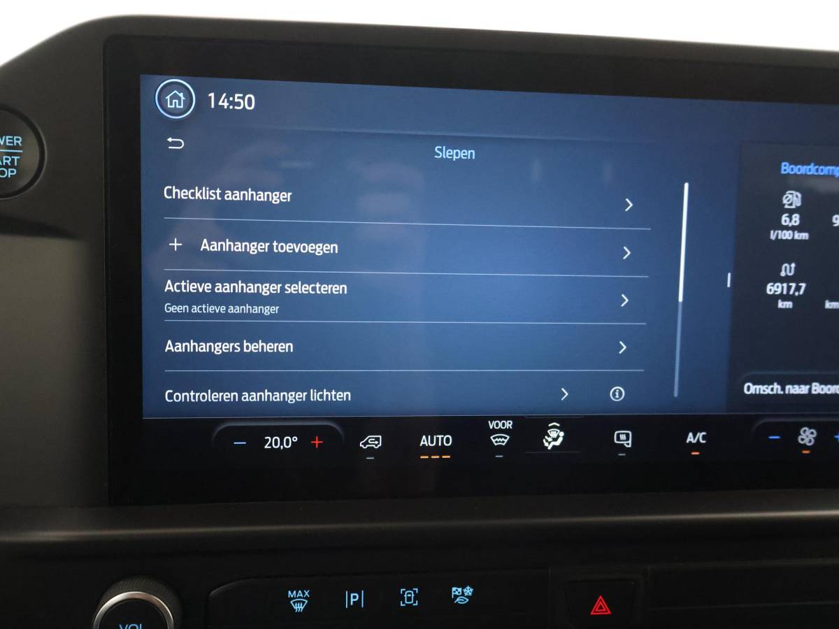 Ford Transit Custom Ford Transit Custom 300 2.0 TDCI L2H1 6-PERS DUBBEL CAB. + TREKHAAK | CARPLAY | CAMERA
