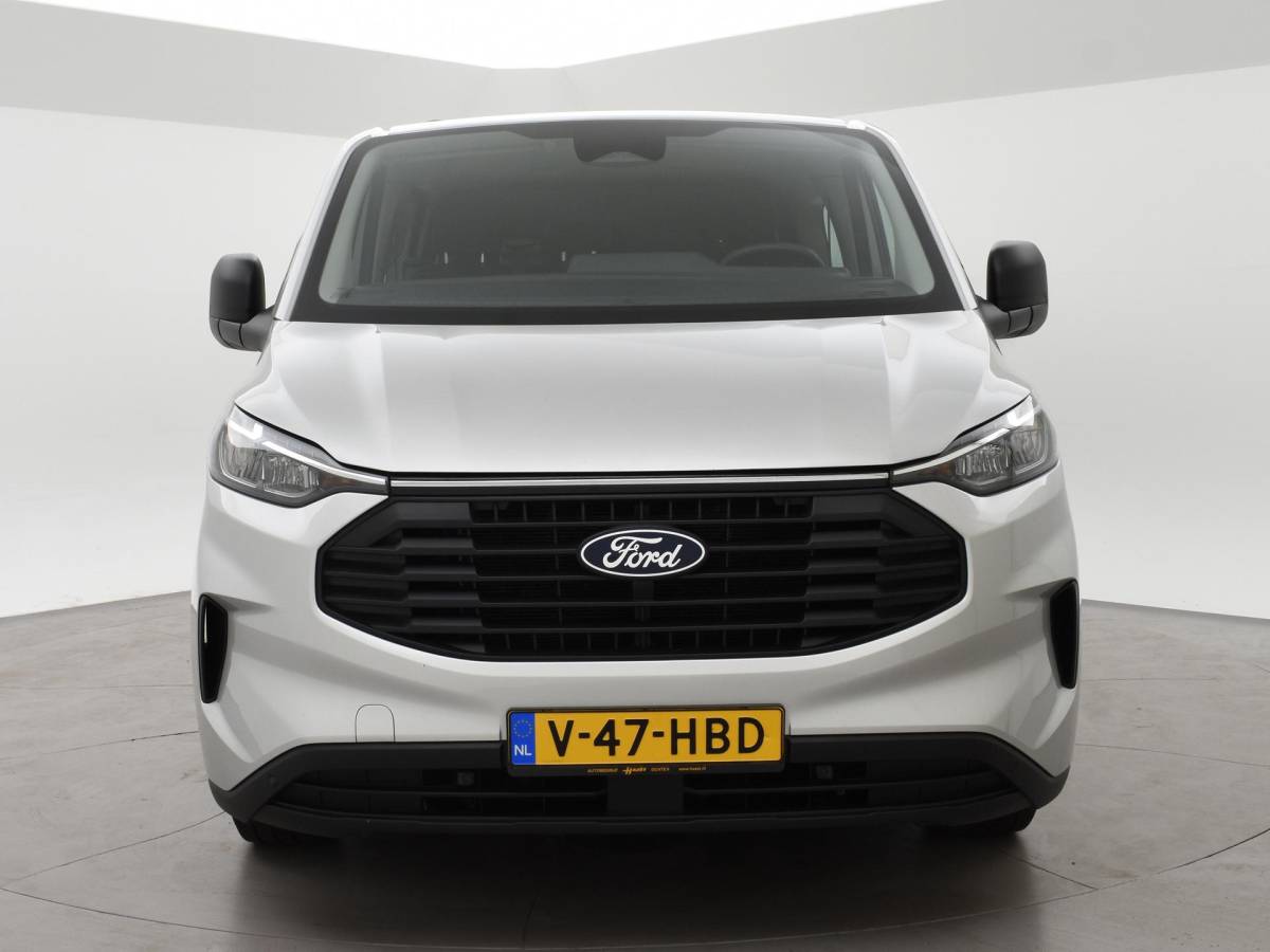 Ford Transit Custom Ford Transit Custom 300 2.0 TDCI L2H1 6-PERS DUBBEL CAB. + TREKHAAK | CARPLAY | CAMERA