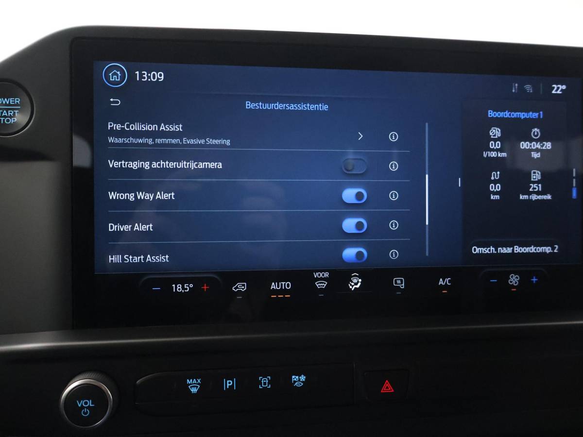 Ford Transit Custom Ford Transit Custom 300 2.0 TDCI L2H1 6-PERS DUBBEL CAB. + TREKHAAK | CARPLAY | CAMERA