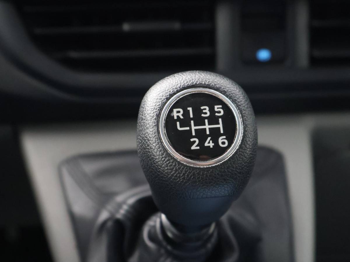 Ford Transit Custom Ford Transit Custom 300 2.0 TDCI L2H1 6-PERS DUBBEL CAB. + TREKHAAK | CARPLAY | CAMERA