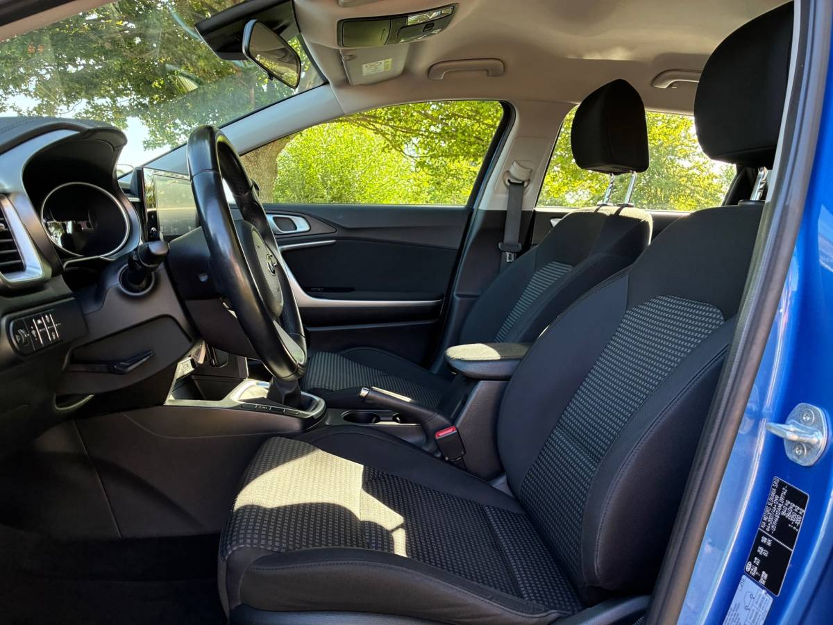 Kia Ceed Sportswagon Kia Ceed Sportswagon 1.0 T-GDi Comfortline | Camera + Cruise + Airco Nu € 10.975,-!!!