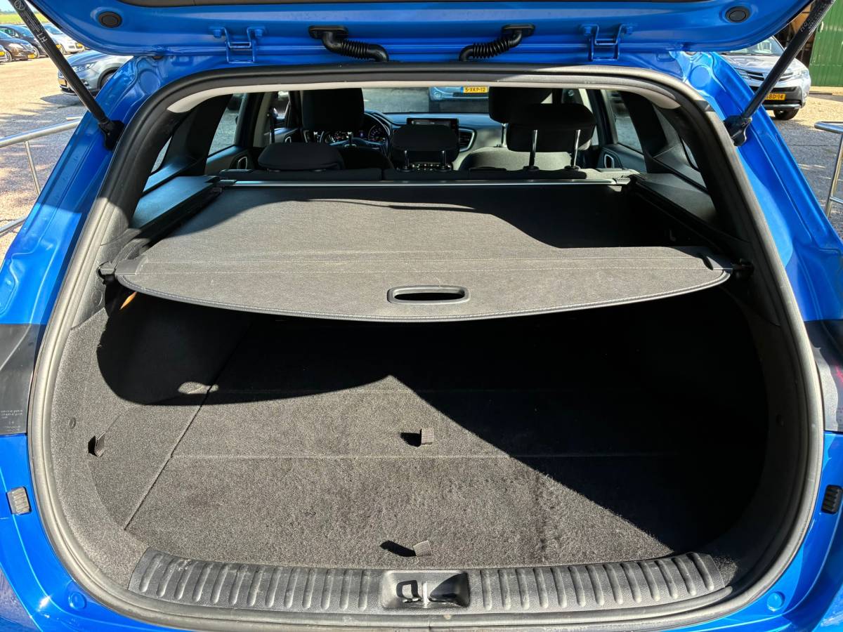 Kia Ceed Sportswagon Kia Ceed Sportswagon 1.0 T-GDi Comfortline | Camera + Cruise + Airco Nu € 10.975,-!!!